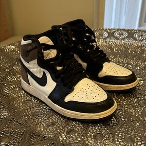 Nike Kids Sneakers Black and White